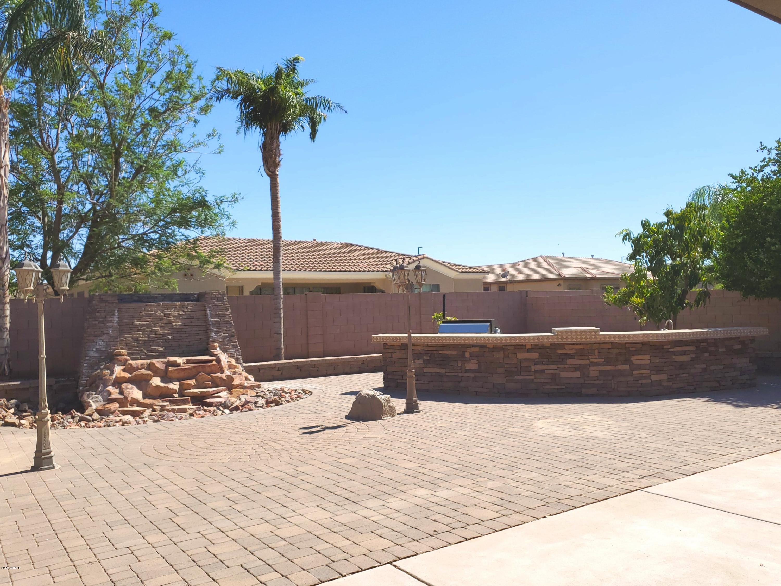 721 East Elgin Street Gilbert, AZ 85295 - Photo 2 of 42 20200528_150858