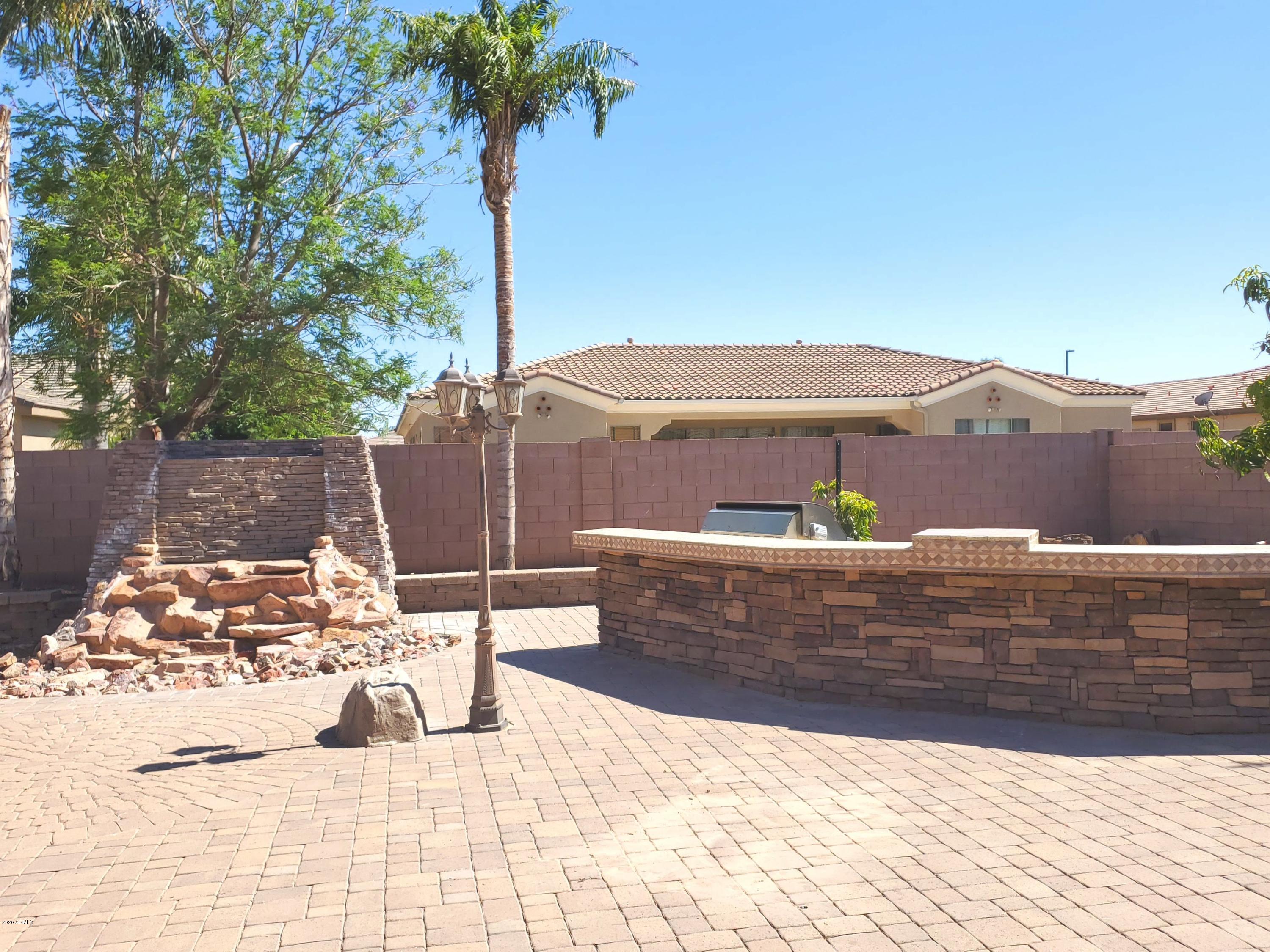 721 East Elgin Street Gilbert, AZ 85295 - Photo 4 of 42 20200528_150914
