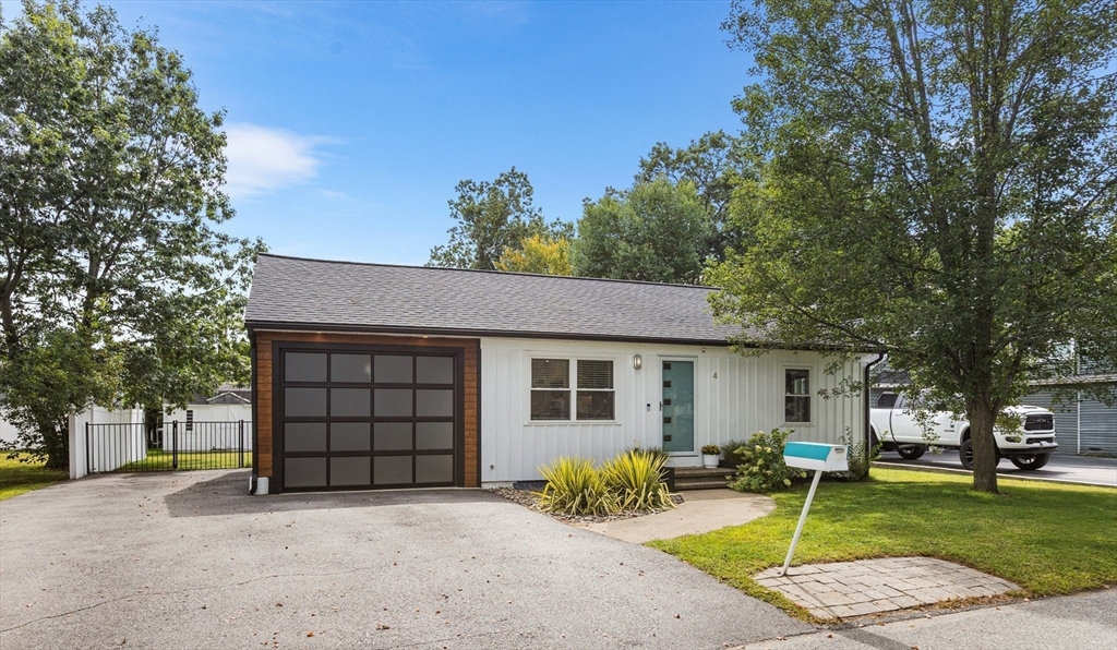 4 Porter Road North Reading, MA 01864 - Photo 1 of 38 Gallery Image 1