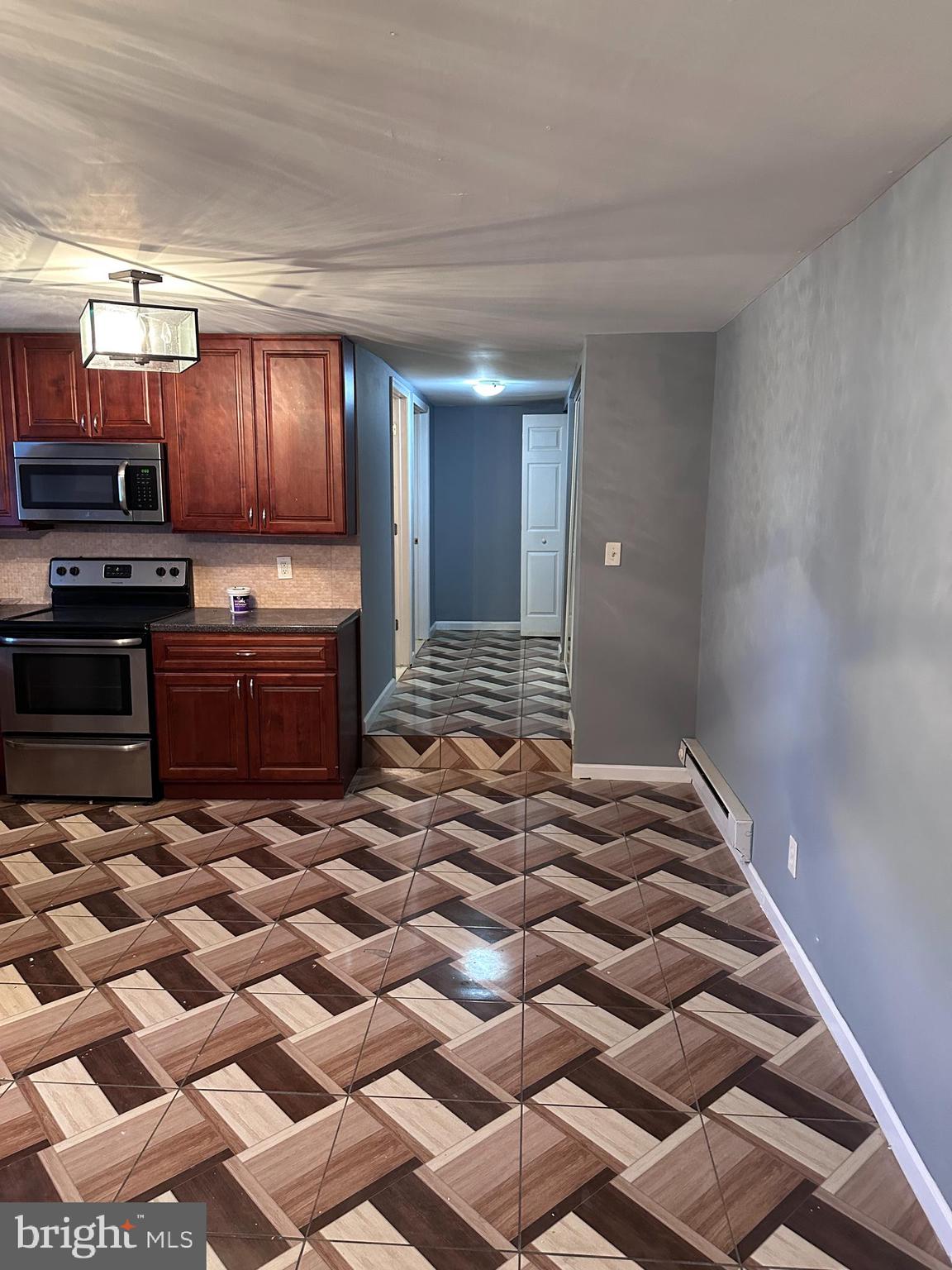 7000 Forrest Avenue Philadelphia, PA 19138 - Photo 3 of 14