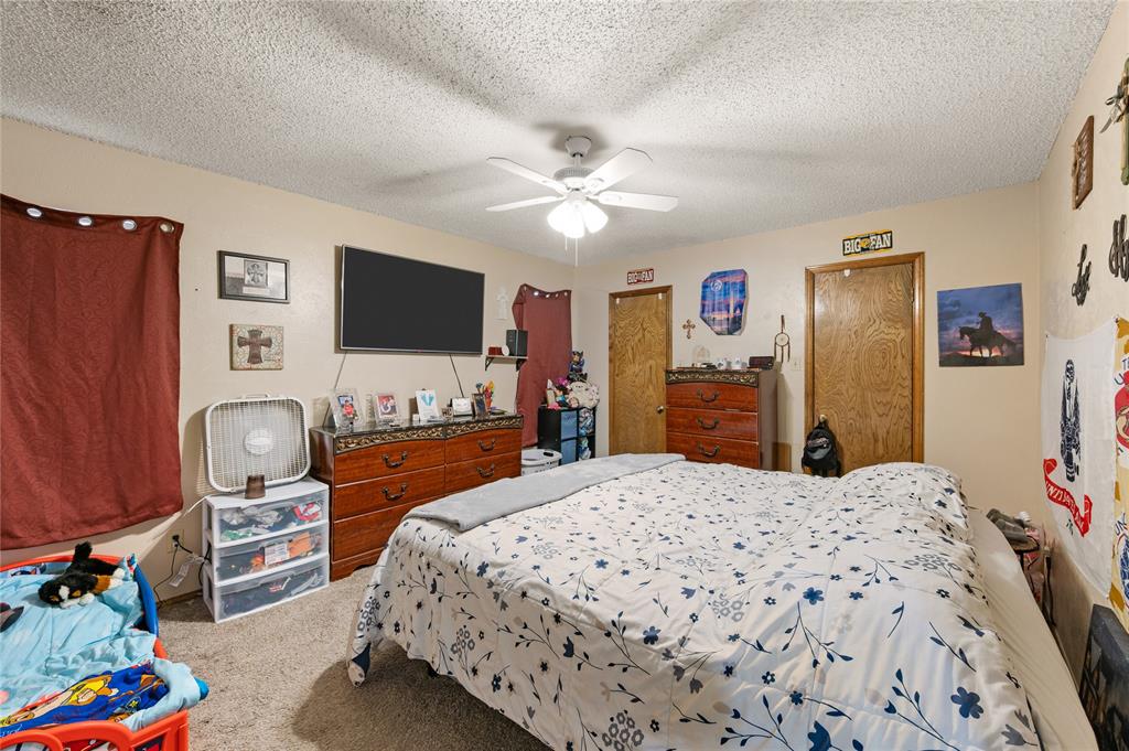 2701 Hurstview Drive Hurst, TX 76054 - Photo 13 of 39