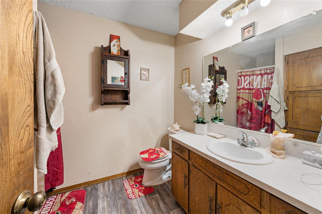 2701 Hurstview Drive Hurst, TX 76054 - Photo 14 of 39