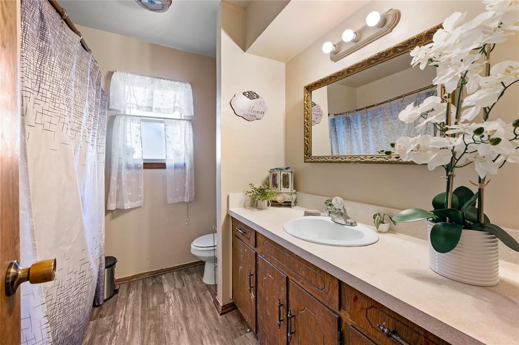 2701 Hurstview Drive Hurst, TX 76054 - Photo 16 of 39