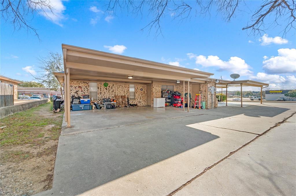 2701 Hurstview Drive Hurst, TX 76054 - Photo 19 of 39