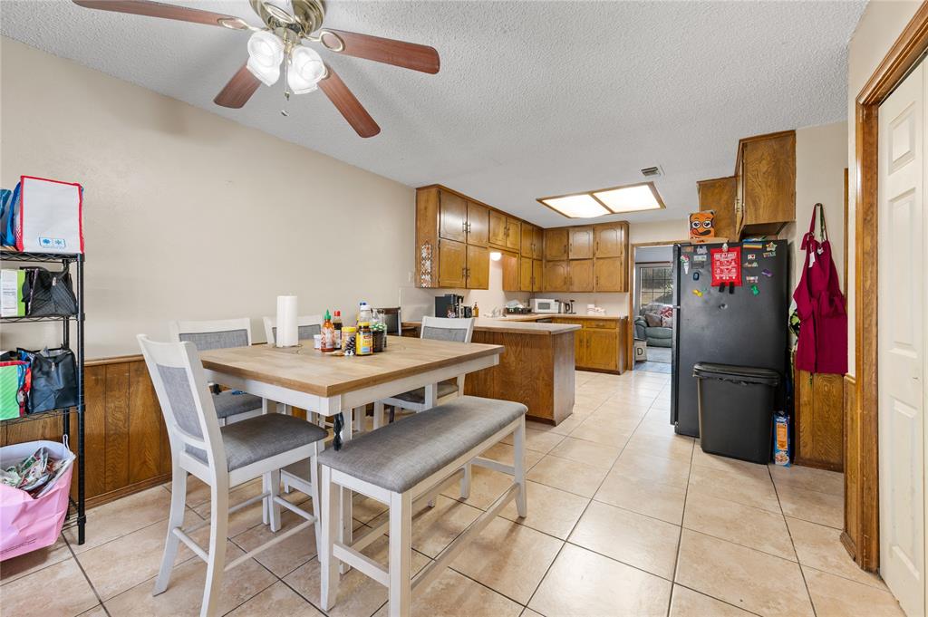 2701 Hurstview Drive Hurst, TX 76054 - Photo 24 of 39