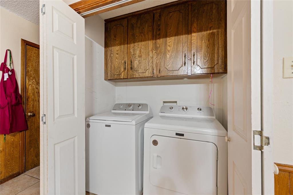 2701 Hurstview Drive Hurst, TX 76054 - Photo 28 of 39