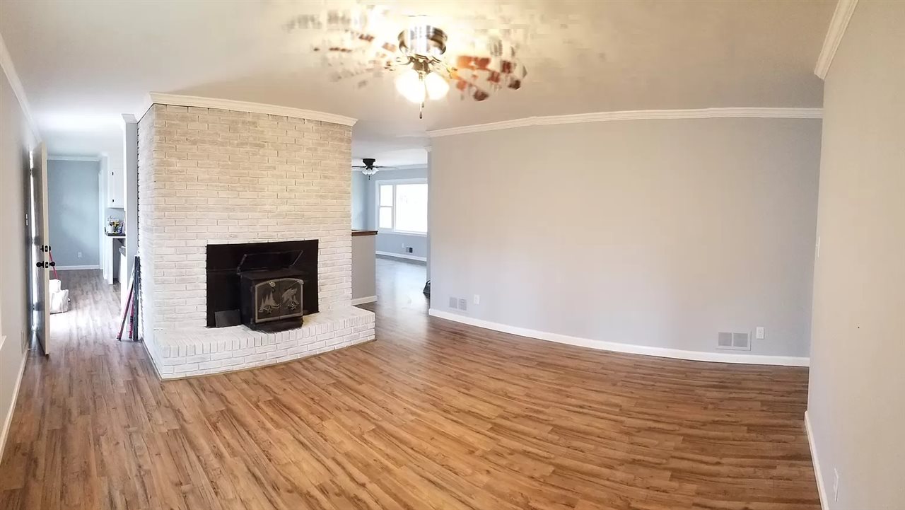 1121 Meadowbrook Road Spartanburg, SC 29307 - Photo 6 of 26 Gallery Image 6