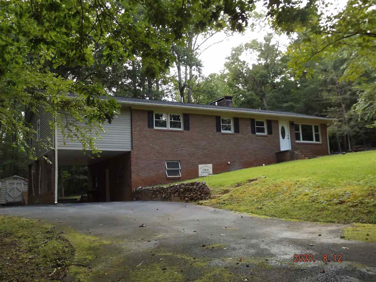 1121 Meadowbrook Road Spartanburg, SC 29307 - Photo 7 of 26 Gallery Image 7