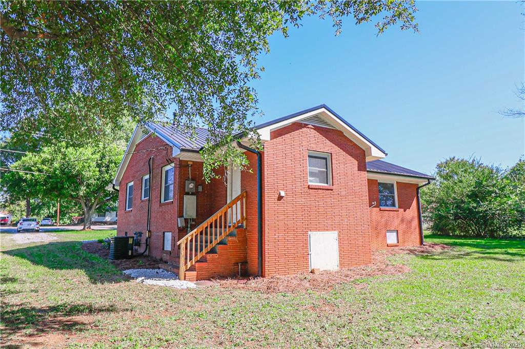 2835 Airport Road Salisbury, NC 28147 - Photo 3 of 22