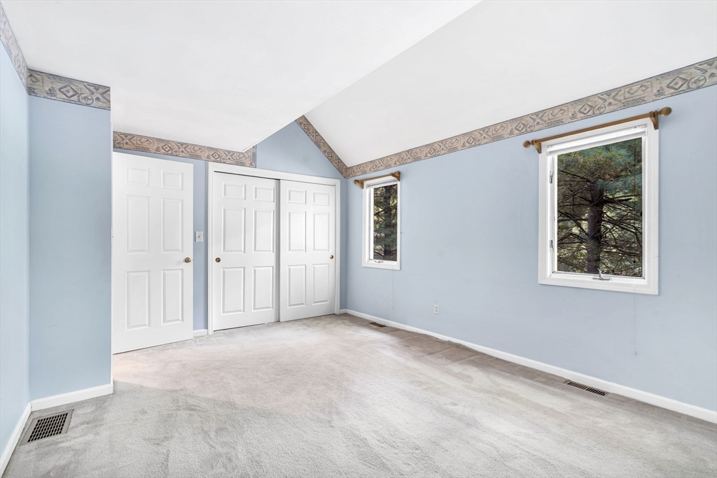 4 Country Meadow Road, Unit 4 Haverhill, MA 01832 - Photo 13 of 29 an empty room with windows