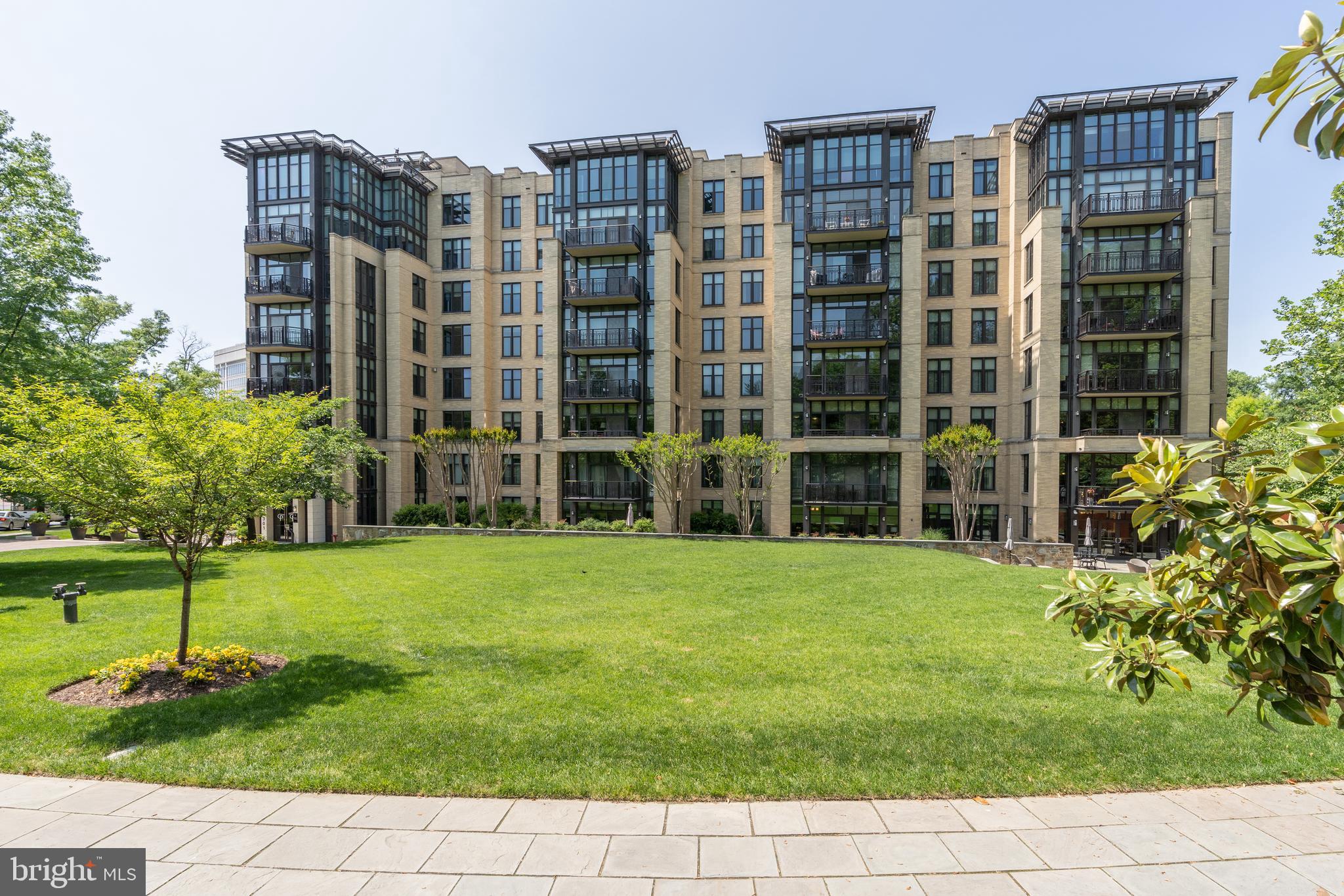 4301 Military Road Northwest, Unit 703 Washington, DC 20015 - Photo 37 of 38