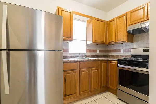 $795,000 | 86 Waverly Street, Jersey City, NJ 07306