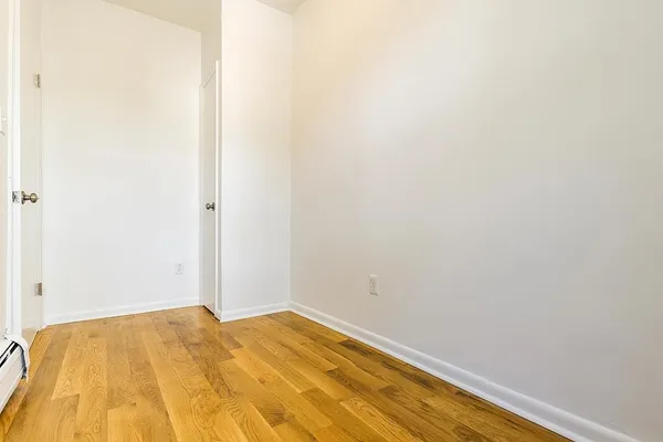 $795,000 | 86 Waverly Street, Jersey City, NJ 07306