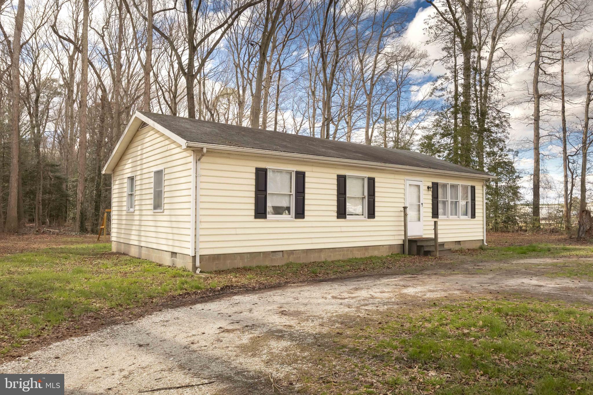 6870 Zion Church Road Salisbury, MD 21804 - Photo 2 of 39 a house that has a backyard