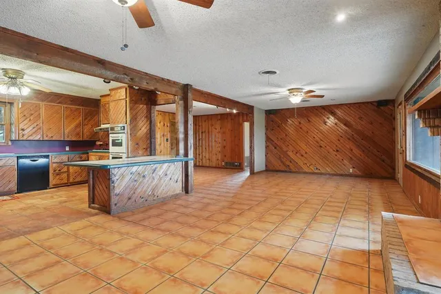 $575,000 | 317 County Road 278, Tuscola, TX 79562