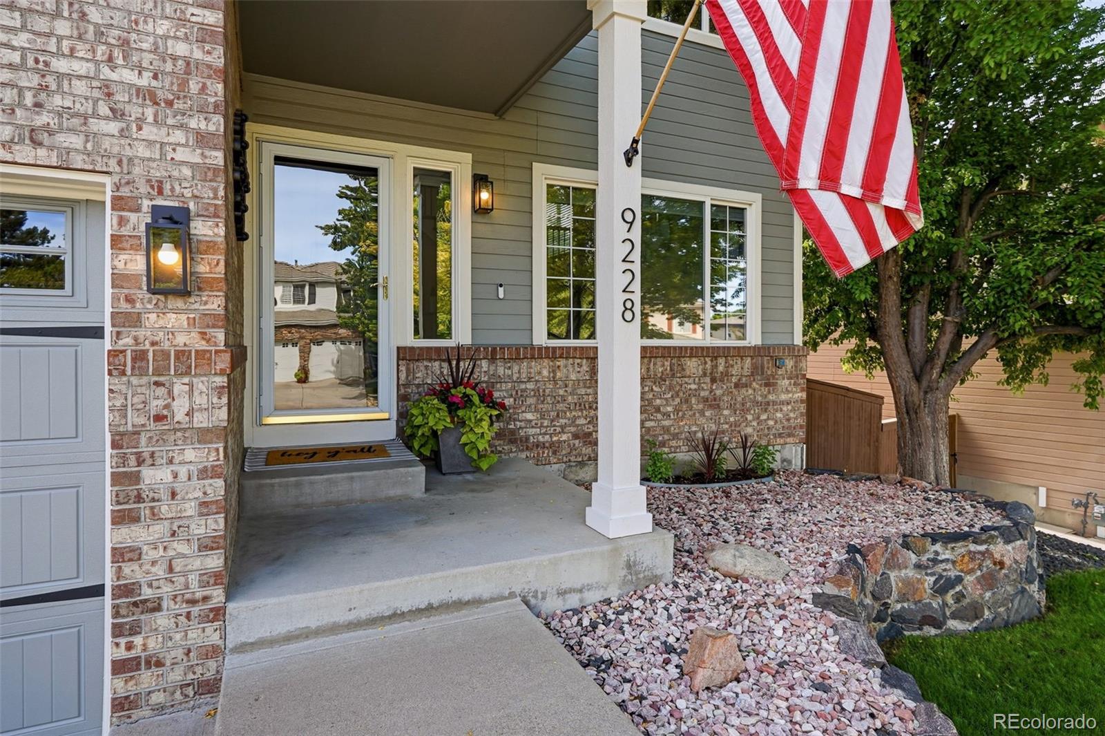 9228 Fox Fire Drive Highlands Ranch, CO 80129 - Photo 5 of 50