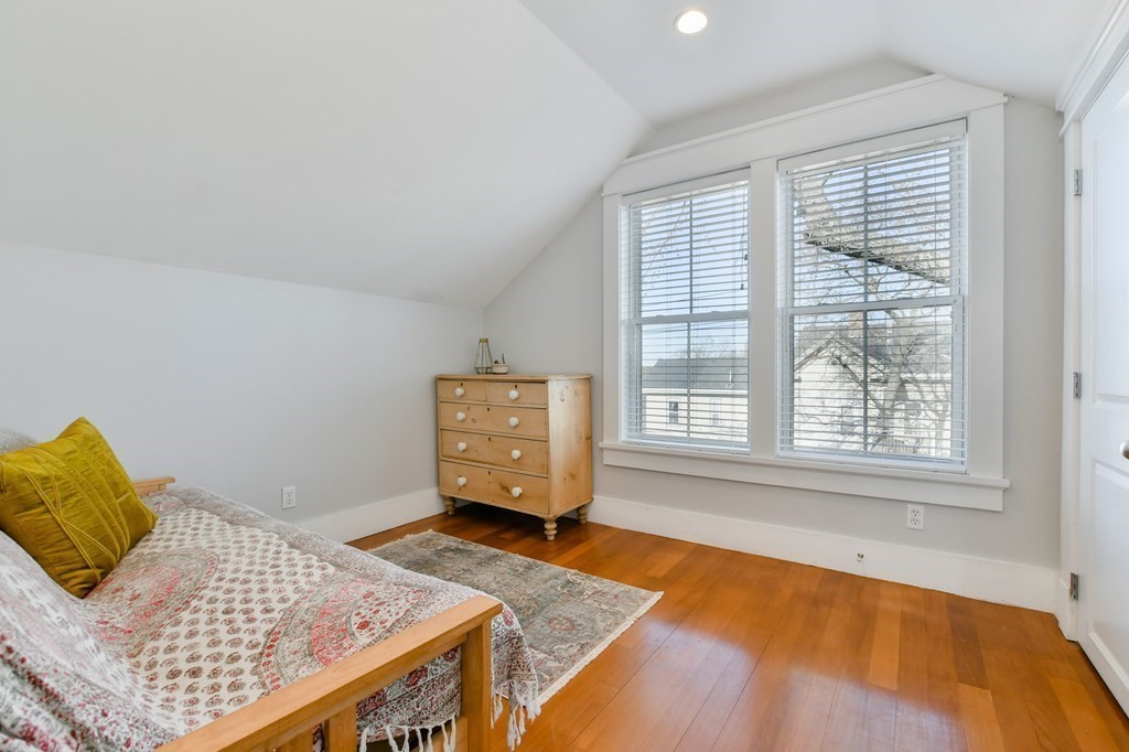 44 Rockview Street, Unit 3 Boston, MA 02130 - Photo 13 of 32