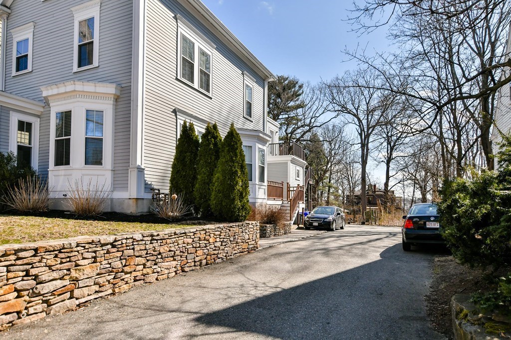 44 Rockview Street, Unit 3 Boston, MA 02130 - Photo 18 of 32
