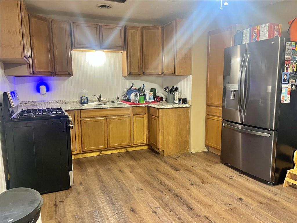 316 North Webster Street Erie, KS 66733 - Photo 6 of 16