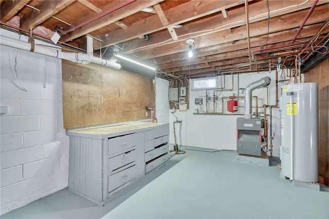 $286,000 | 114 Phelps Road, Honeoye Falls, NY 14472