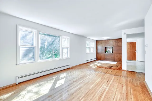 $286,000 | 114 Phelps Road, Honeoye Falls, NY 14472