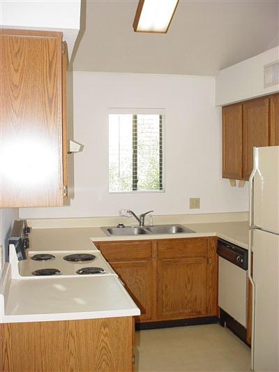 3690 North Country Club Road, Unit 1000 Tucson, AZ 85716 - Photo 2 of 10