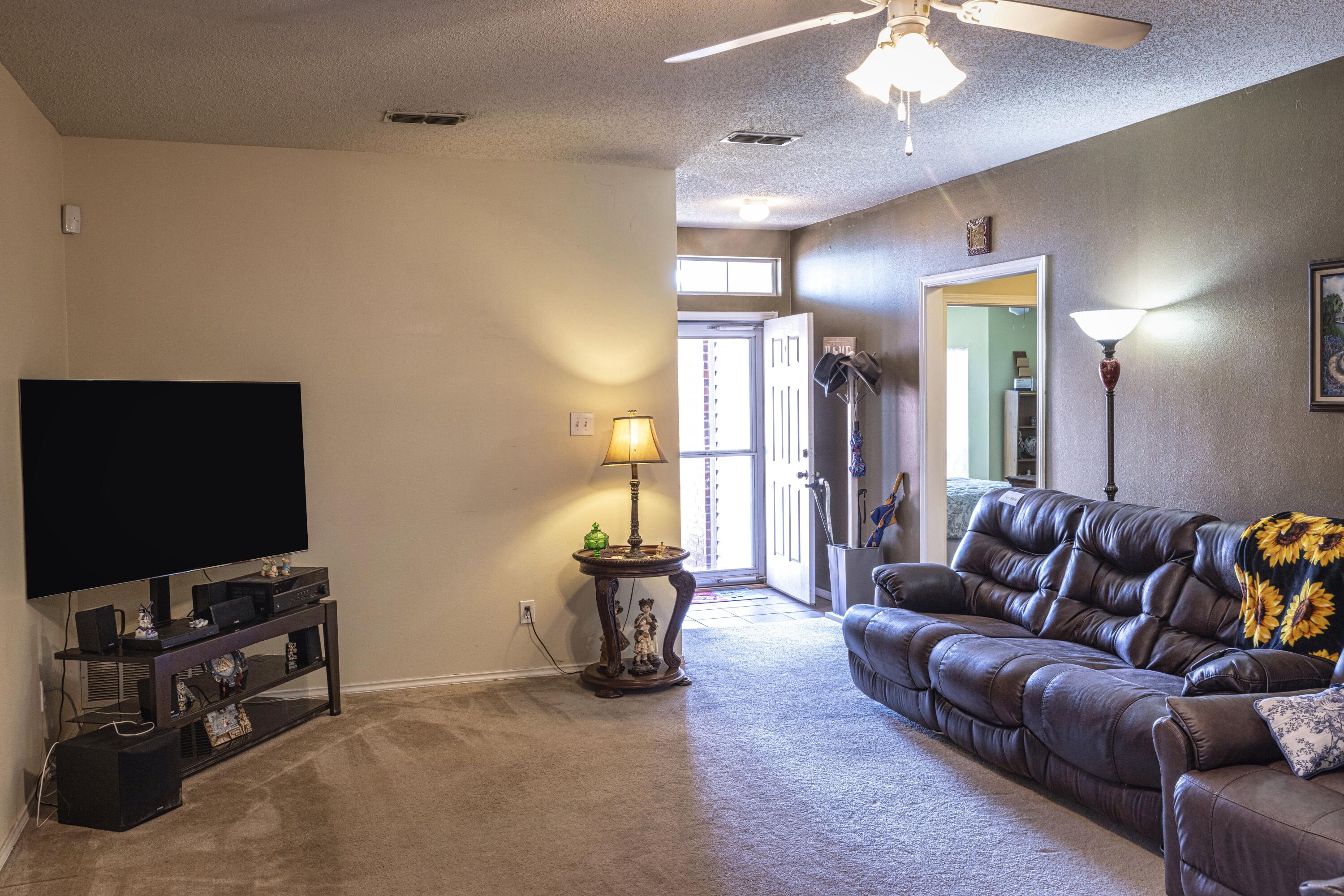 6513 87th Street Lubbock, TX 79424 - Photo 4 of 30 6513_87th-4