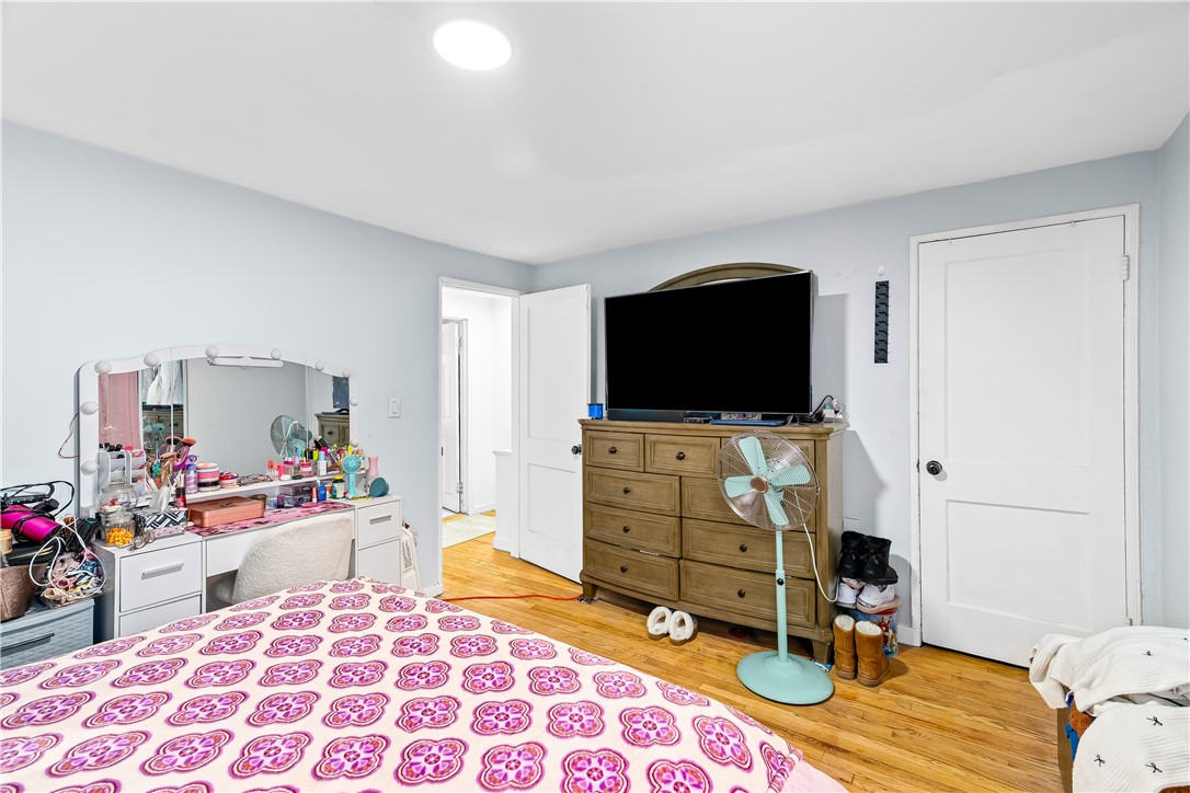 148 Yorktown Road North Kingstown, RI 02852 - Photo 11 of 25