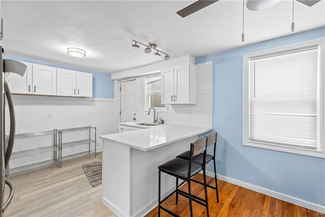 148 Yorktown Road North Kingstown, RI 02852 - Photo 17 of 25