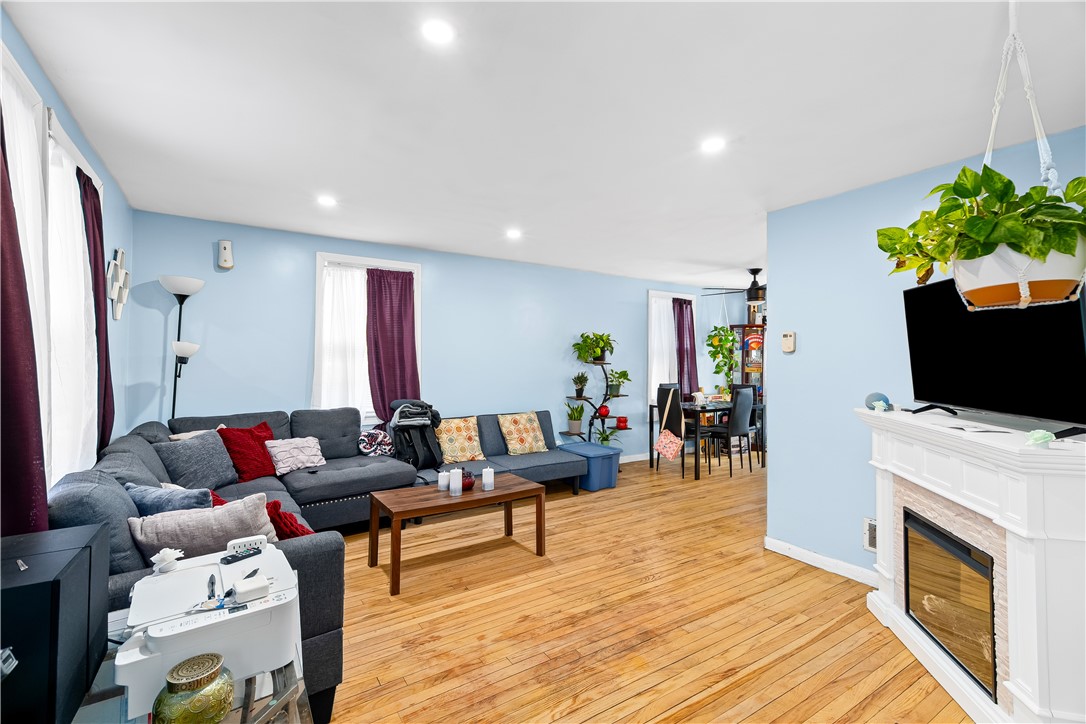 148 Yorktown Road North Kingstown, RI 02852 - Photo 7 of 25