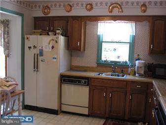132 Cedarcroft Road Kennett Square, PA 19348 - Photo 5 of 12 Gallery Image 5