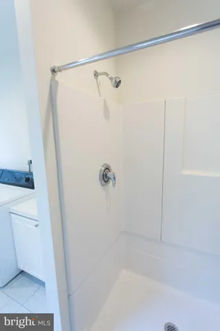 $2,425 | 1411-5 Walnut Street, Unit 908, Philadelphia, PA 19102