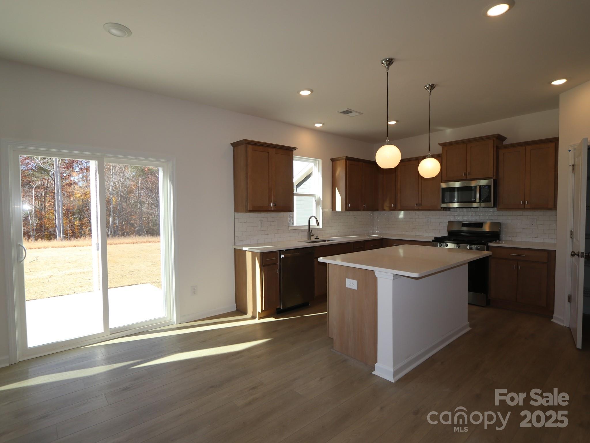 1502 Kate Cecil Way York, SC 29745 - Photo 7 of 25