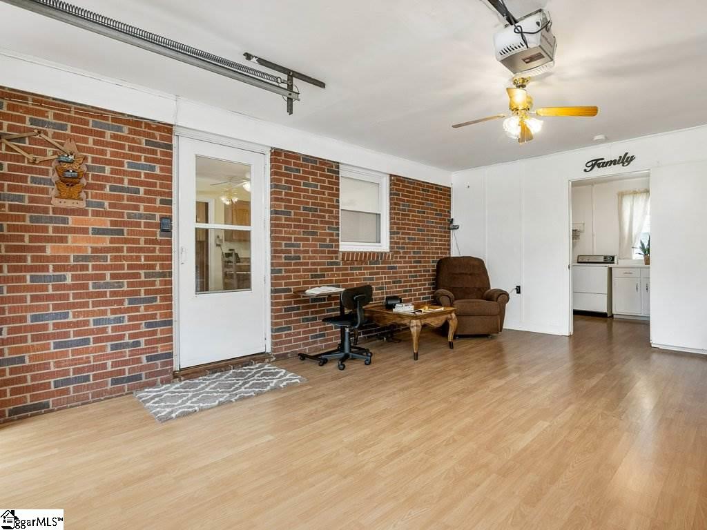 135 Waddell Road Greenville, SC 29609 - Photo 23 of 33 Gallery Image 23