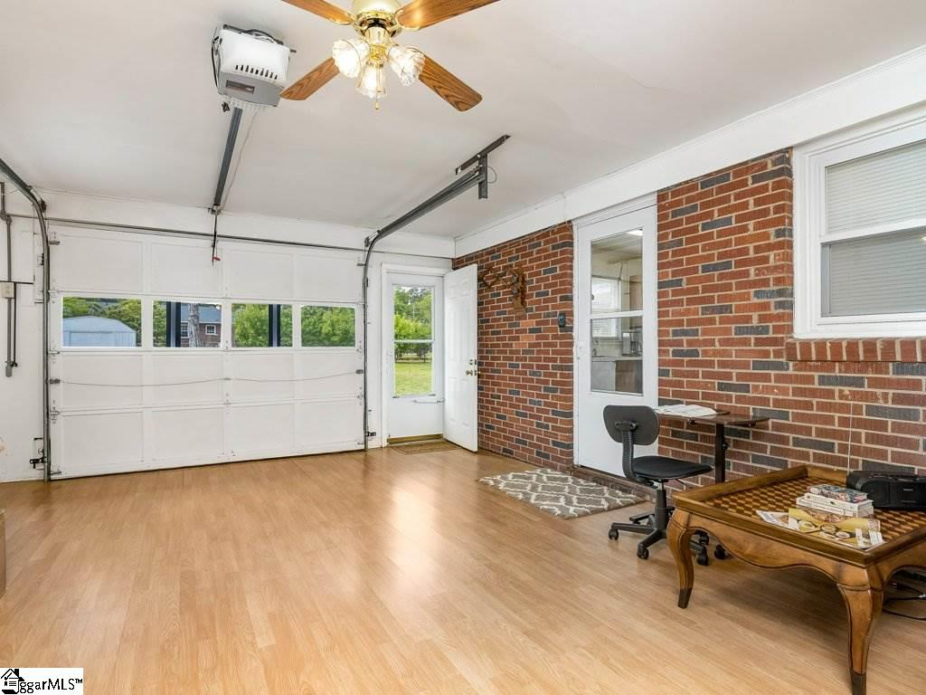 135 Waddell Road Greenville, SC 29609 - Photo 24 of 33 Gallery Image 24