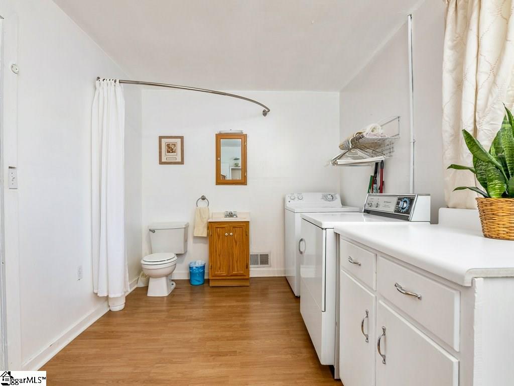 135 Waddell Road Greenville, SC 29609 - Photo 25 of 33 Gallery Image 25