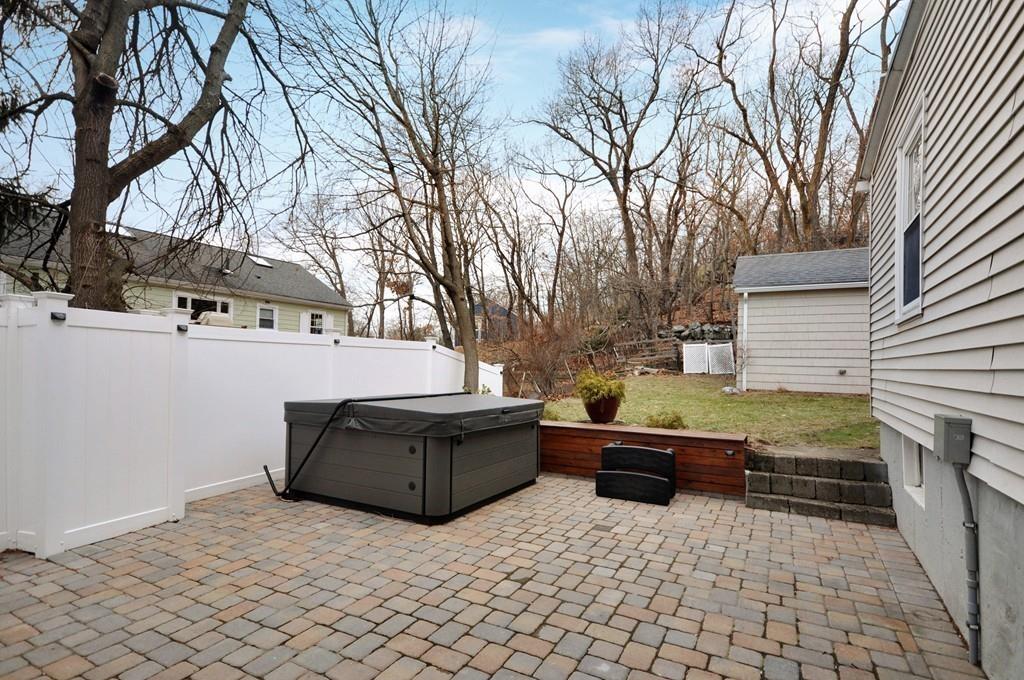 32 Carl Road Arlington, MA 02474 - Photo 35 of 42