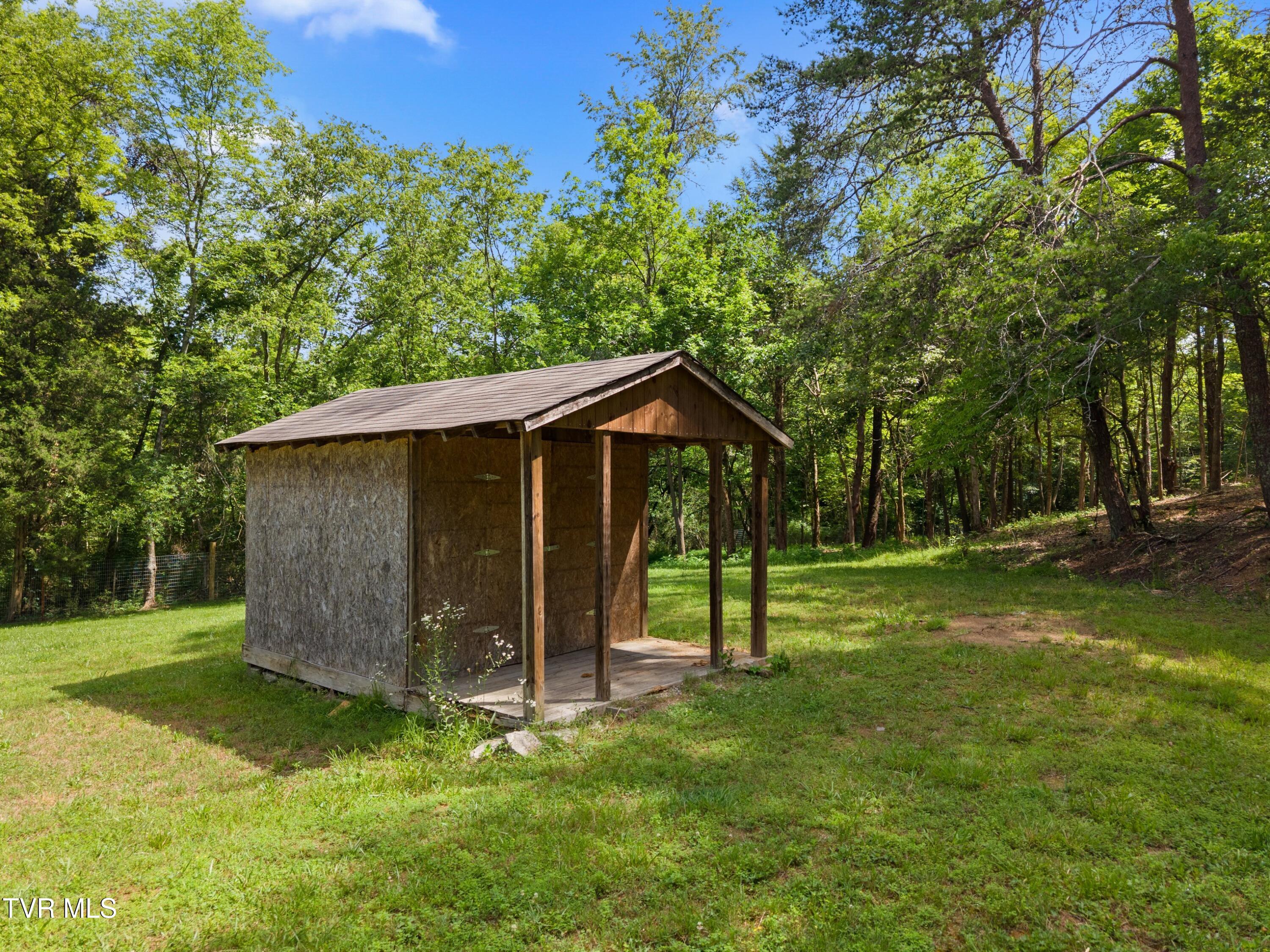 1689 McCleary Bend Road Sevierville, TN 37876 - Photo 33 of 42 008-1689McClearyBendRoad-Sevierville-TN-