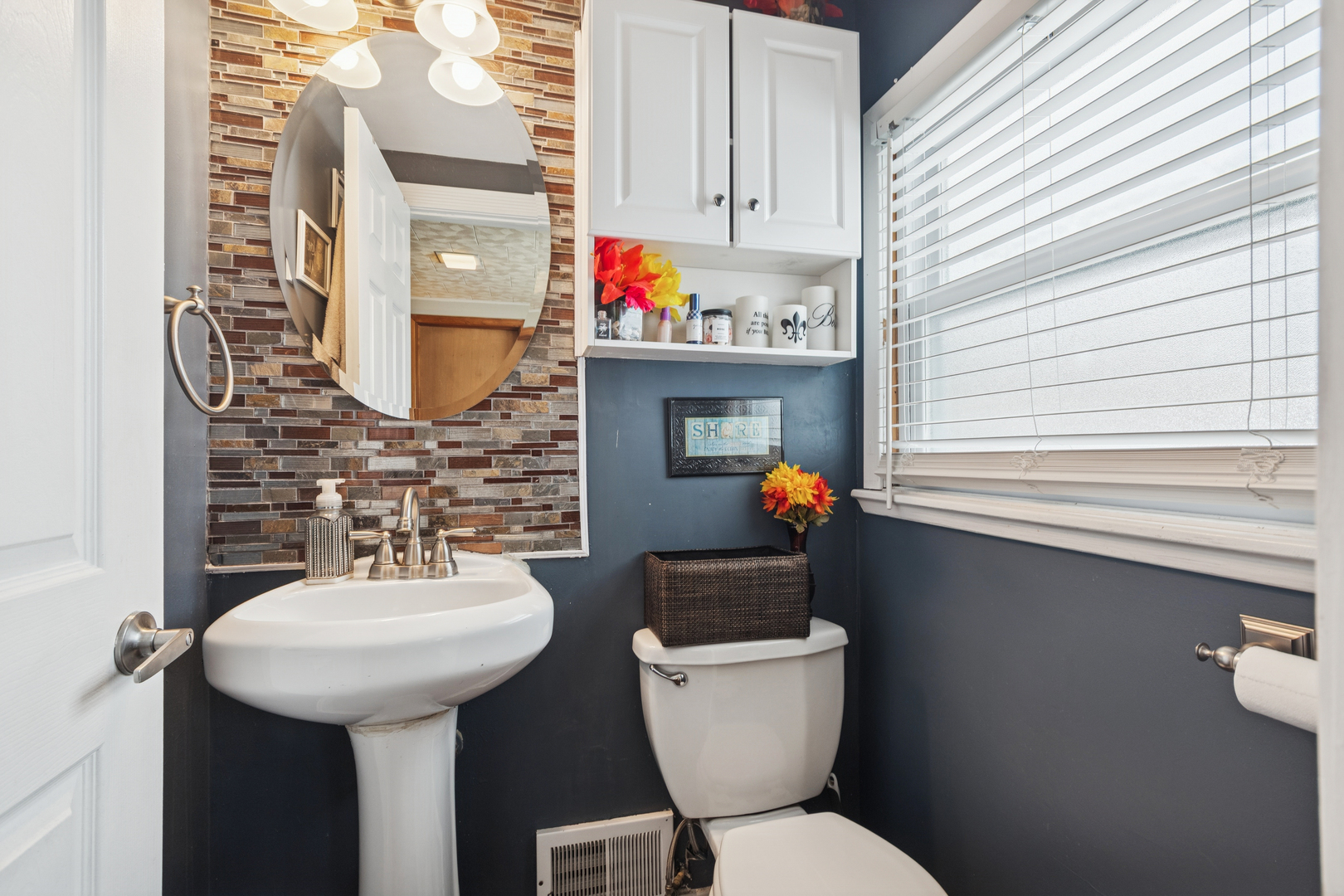 15201 Geoffrey Road Oak Forest, IL 60452 - Photo 4 of 23