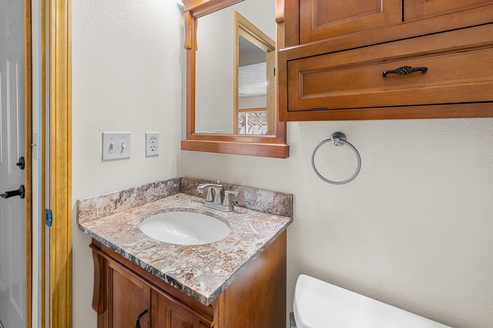3513 South Whipple Road Spokane Valley, WA 99206 - Photo 17 of 50