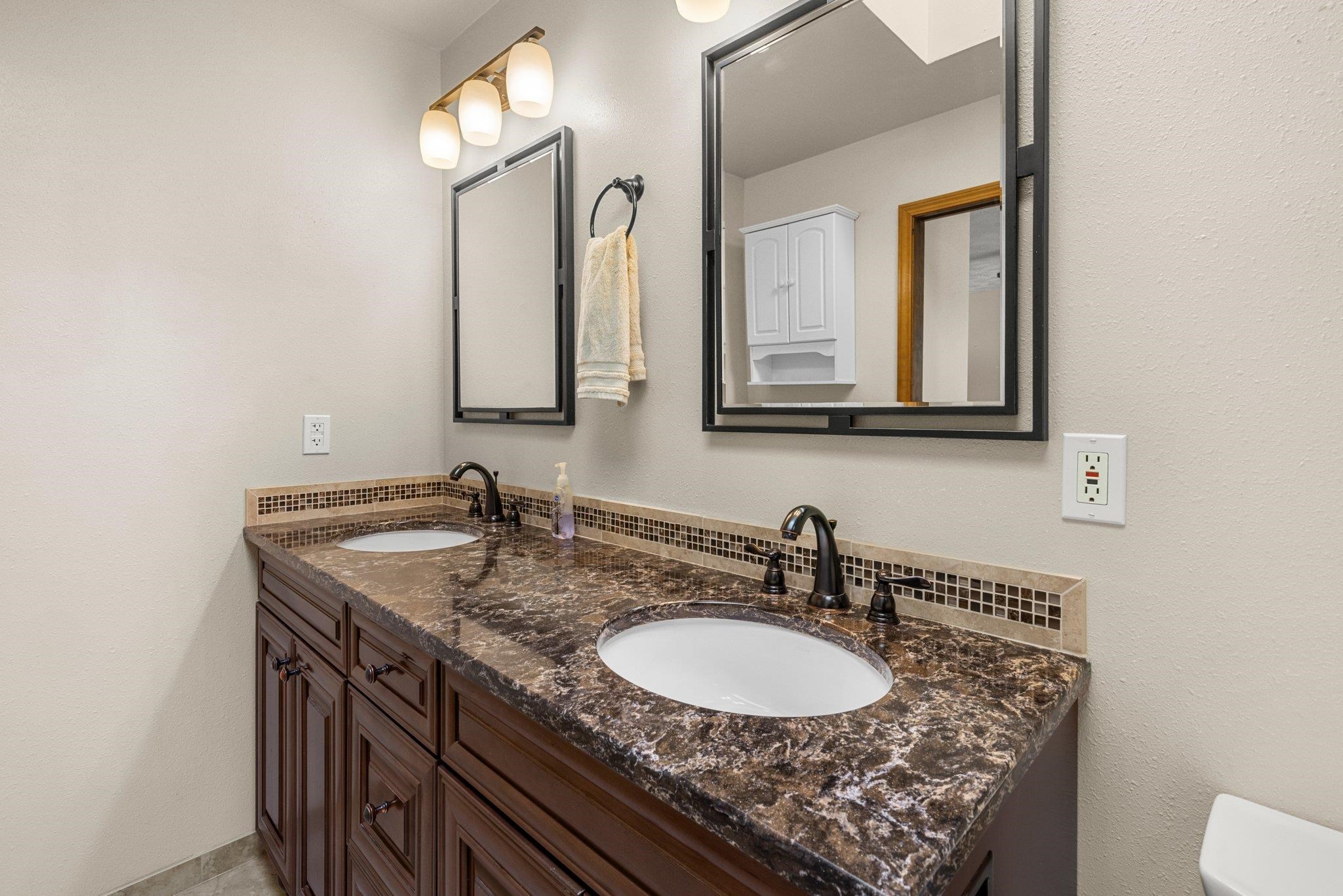 3513 South Whipple Road Spokane Valley, WA 99206 - Photo 22 of 50