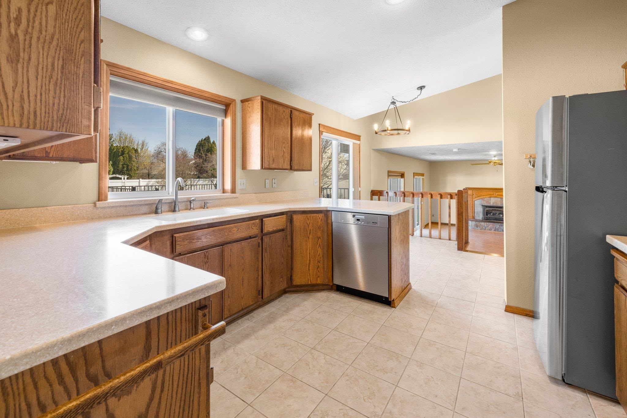 3513 South Whipple Road Spokane Valley, WA 99206 - Photo 9 of 50