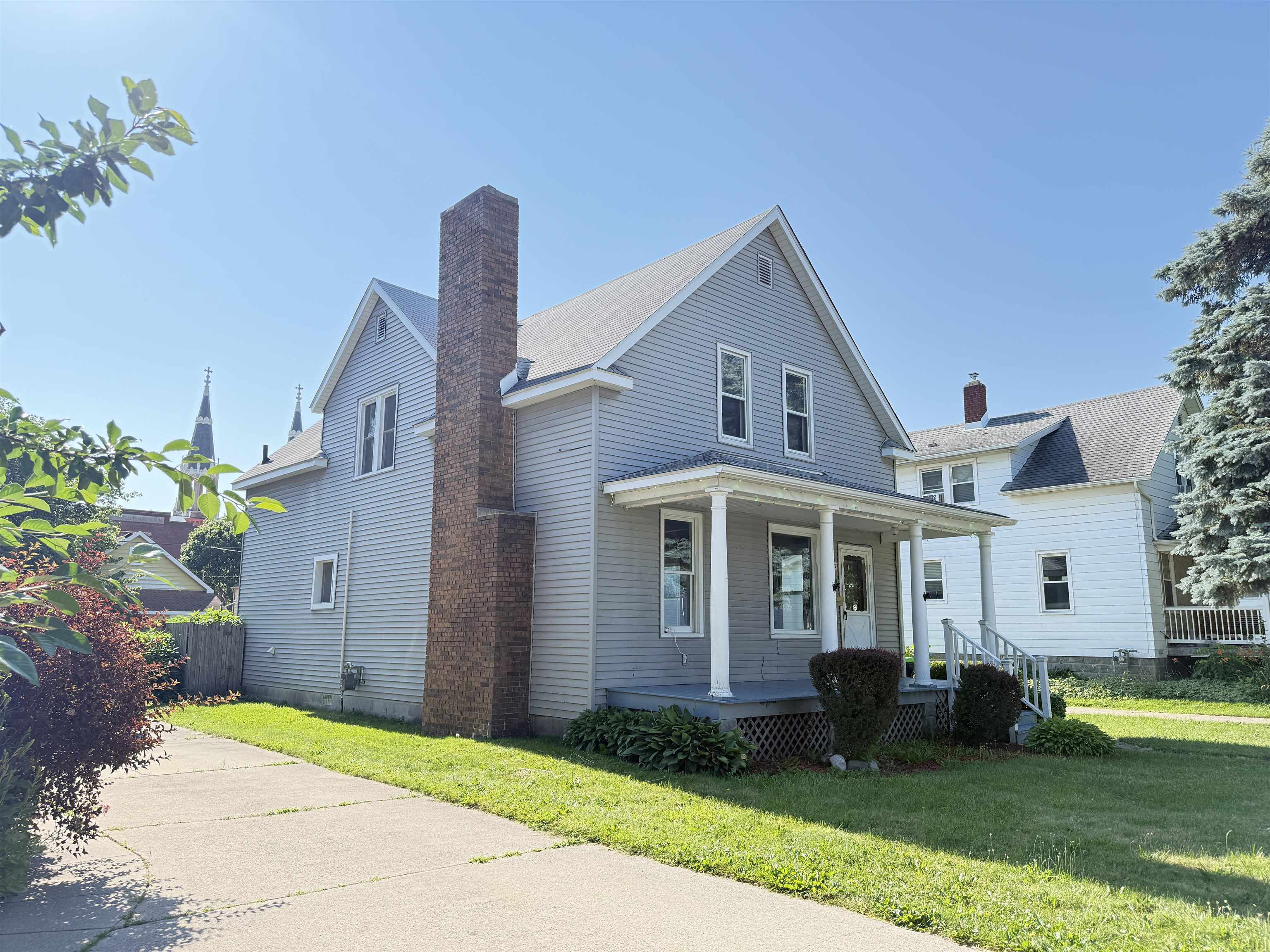 1013 South Jackson Street Bay City, MI 48708 - Photo 2 of 37