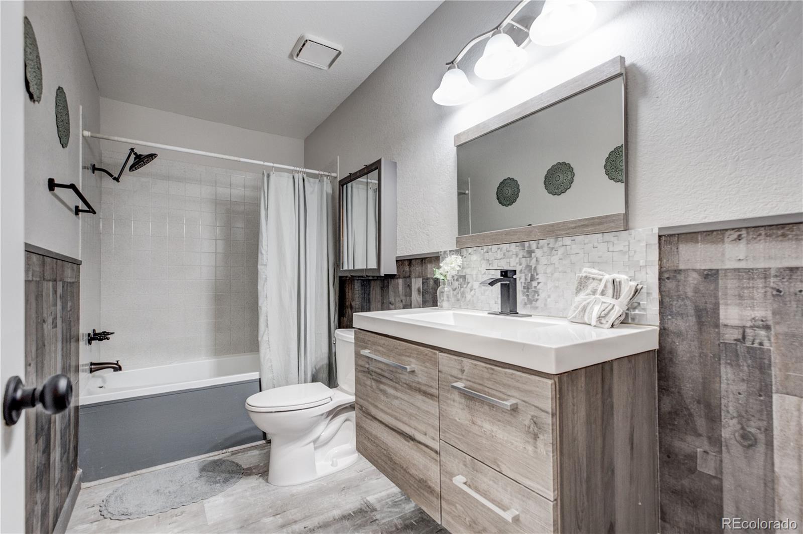 4941 10th Street Road Greeley, CO 80634 - Photo 14 of 22 Gallery Image 14