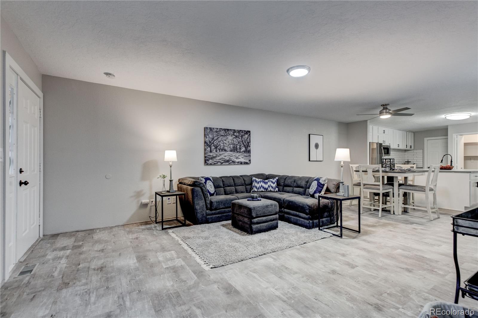 4941 10th Street Road Greeley, CO 80634 - Photo 4 of 22 Gallery Image 4