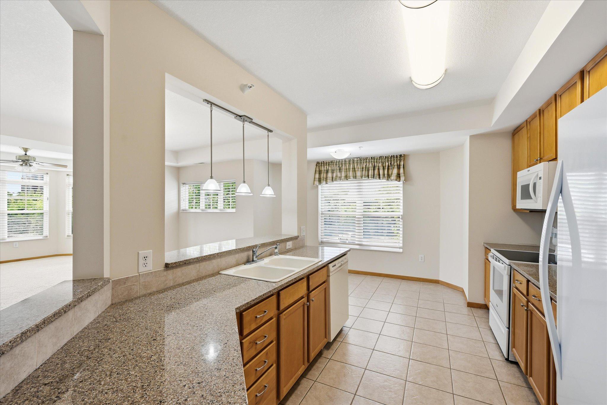 2550 38th Avenue Northeast, Unit 213 St. Anthony, MN 55421 - Photo 19 of 37