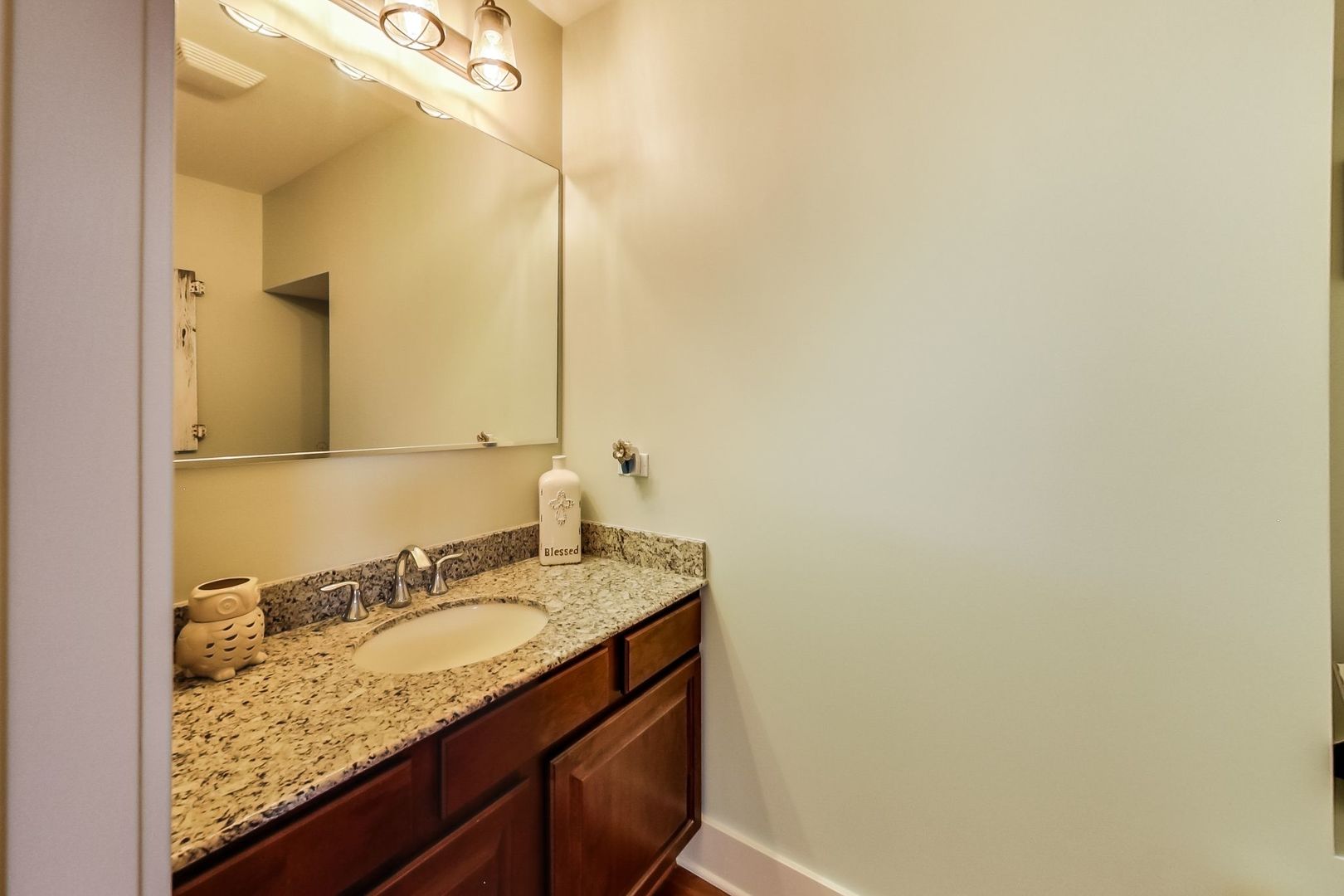 327 Front Street, Unit 2403 Lemont, IL 60439 - Photo 11 of 32