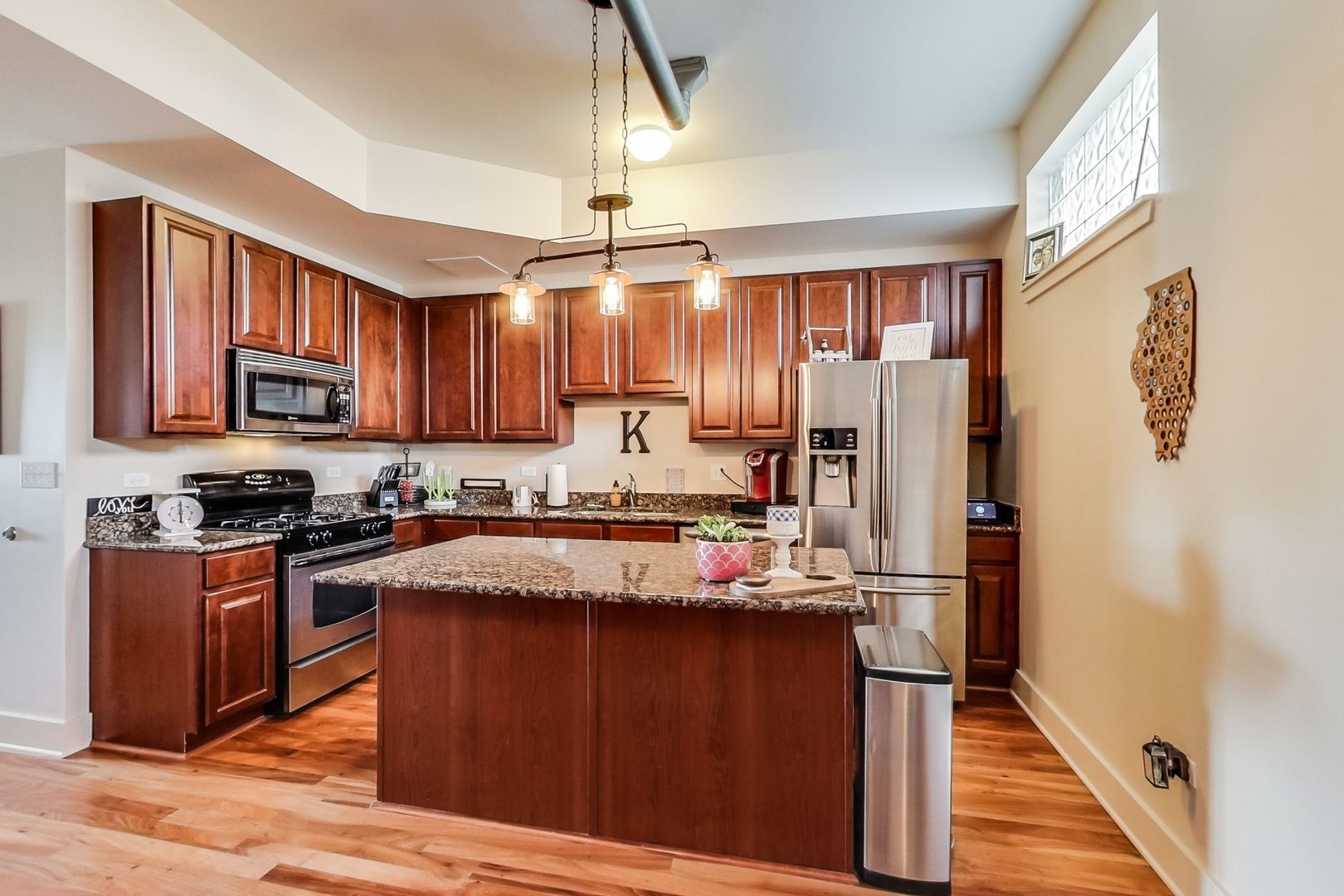 327 Front Street, Unit 2403 Lemont, IL 60439 - Photo 8 of 32