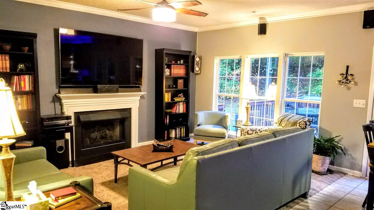 7 Purpleleaf Court Simpsonville, SC 29680 - Photo 6 of 34 Gallery Image 6