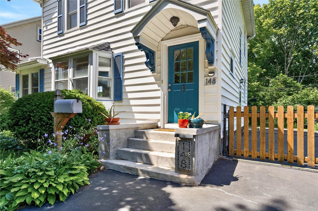 148 Rawlinson Road Irondequoit, NY 14617 - Photo 2 of 50